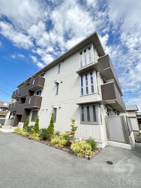 ラ プロスペリータの物件外観写真