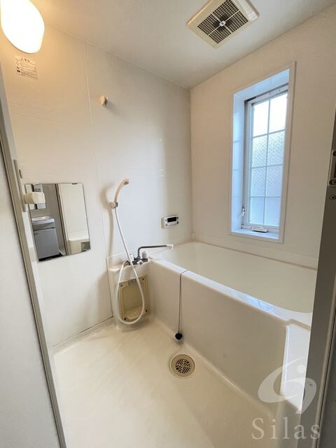 エン・フィールド大饗の物件内観写真