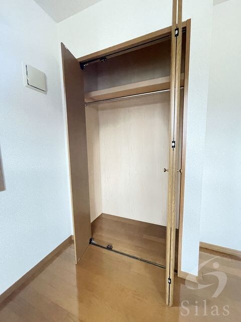 エン・フィールド大饗の物件内観写真