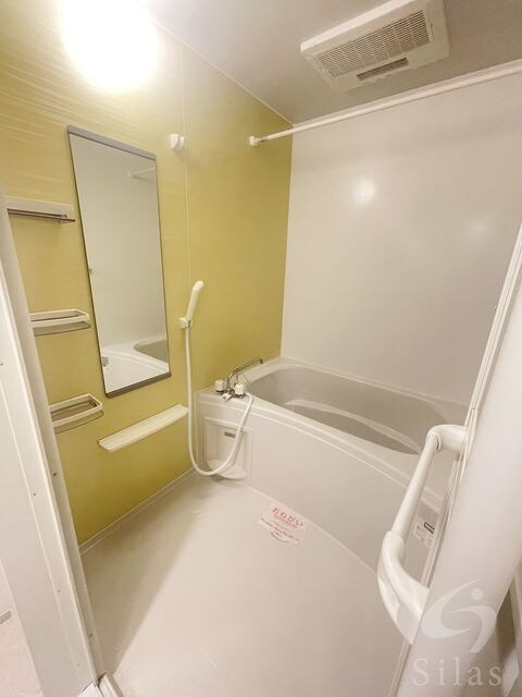 フローラ・香ヶ丘の物件内観写真