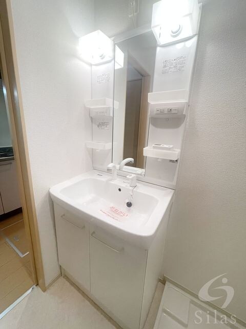 フローラ・香ヶ丘の物件内観写真