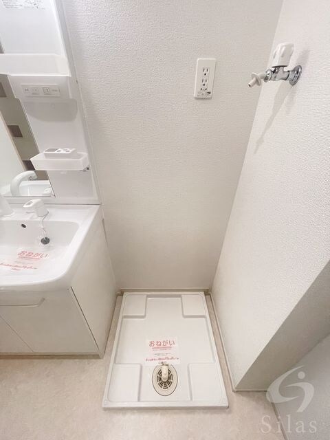 フローラ・香ヶ丘の物件内観写真