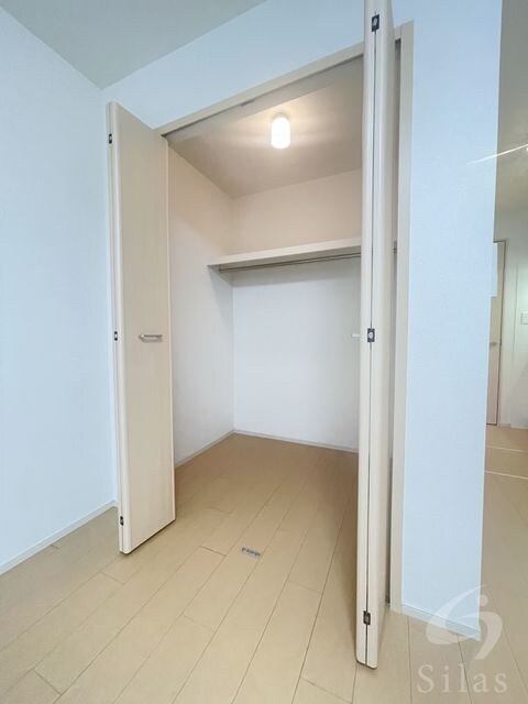 フローラ・香ヶ丘の物件内観写真