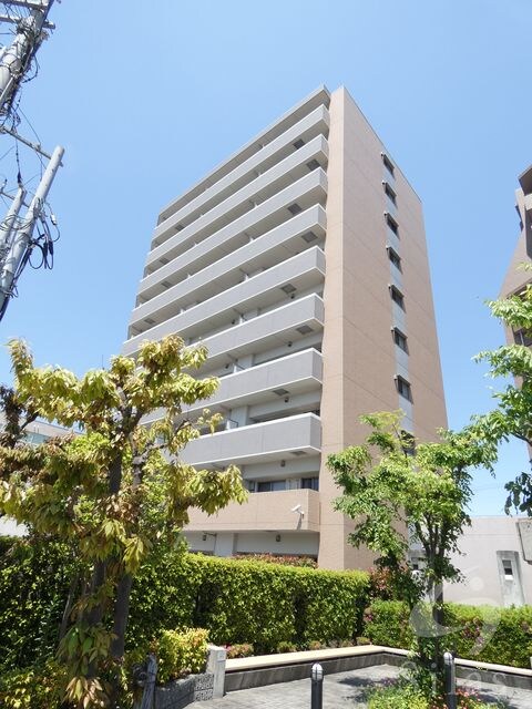 シュワーブ三国ヶ丘の物件外観写真