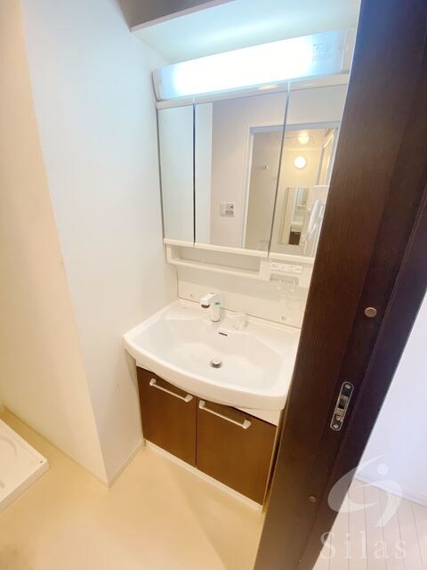 シュワーブ三国ヶ丘の物件内観写真