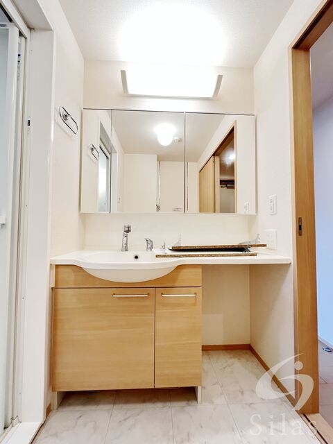 アオーラ　ヌエボ　Ⅱの物件内観写真