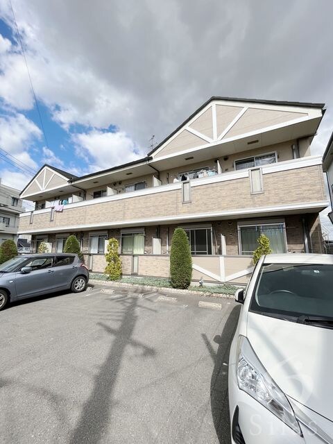 ハウスエルロンドの物件外観写真