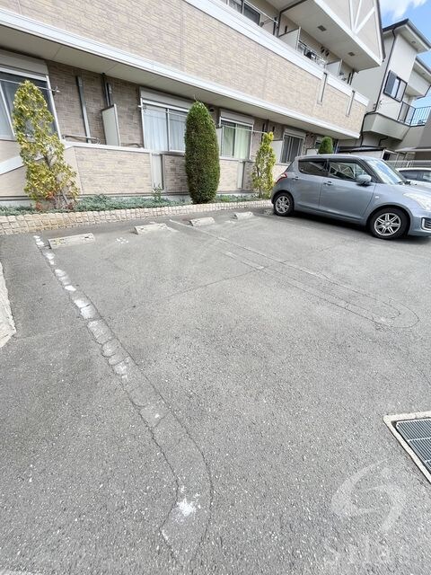 ハウスエルロンドの物件外観写真