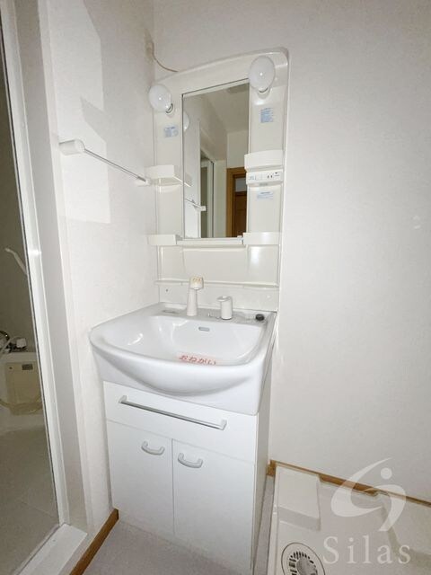 ハウスエルロンドの物件内観写真