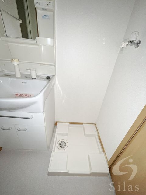 ハウスエルロンドの物件内観写真