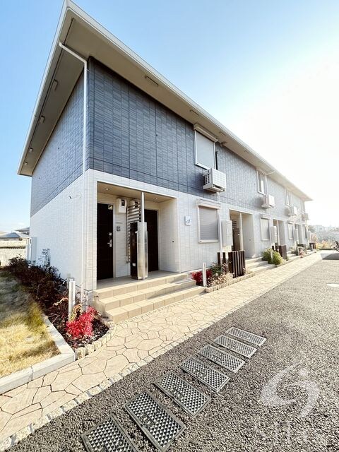 大阪府大阪狭山市茱萸木３丁目の物件外観写真