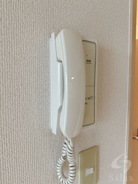 シャイニーパークの物件内観写真