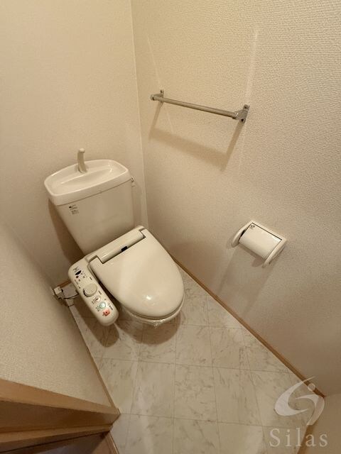 シャイニーパークの物件内観写真