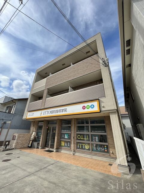 ユーヴェSⅢの物件外観写真