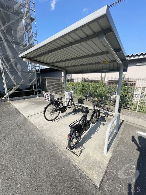 グランモデッサBの物件外観写真