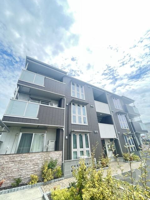 メゾンドール北野田の物件外観写真