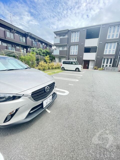 メゾンドール北野田の物件外観写真