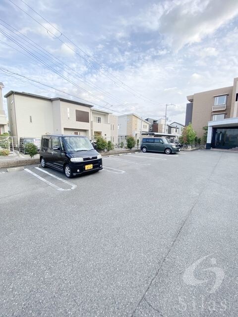 ジンの物件外観写真