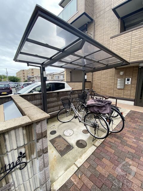 フルール　ラヴィーヌの物件外観写真