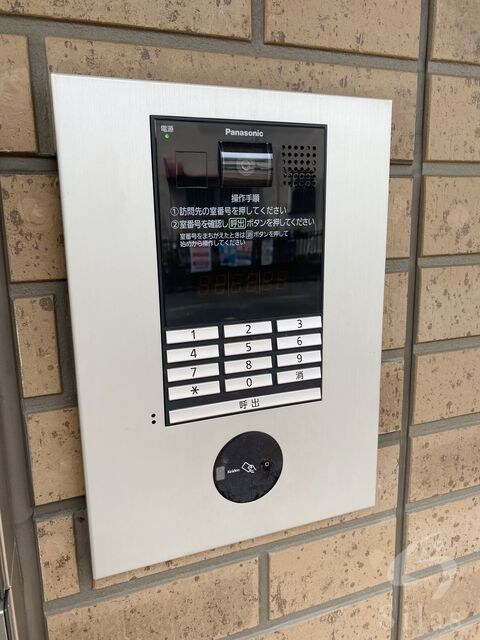 フルール　ラヴィーヌの物件外観写真