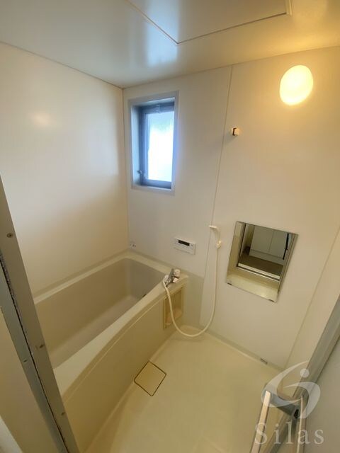 ロイヤルシャルム米田の物件内観写真