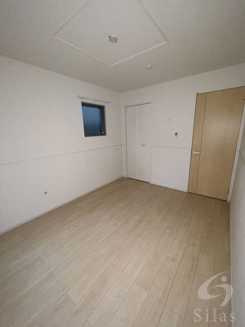 ストラーダ　ディ　ラピスの物件内観写真