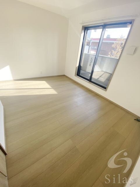 リレックス緑ヶ丘中町の物件内観写真