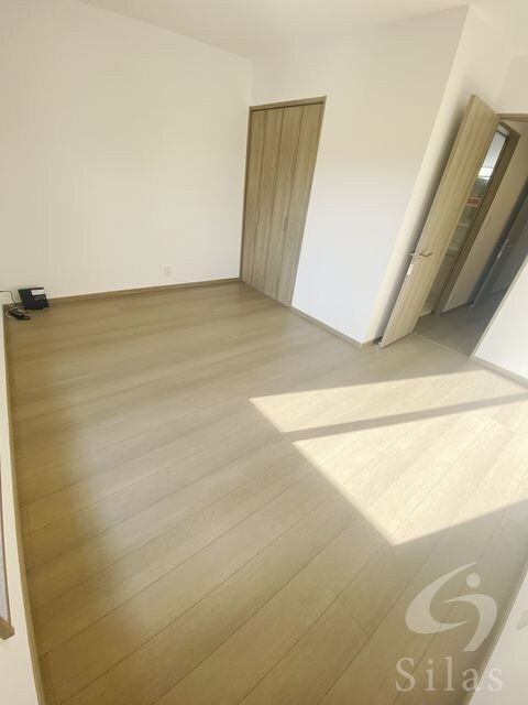 リレックス緑ヶ丘中町の物件内観写真