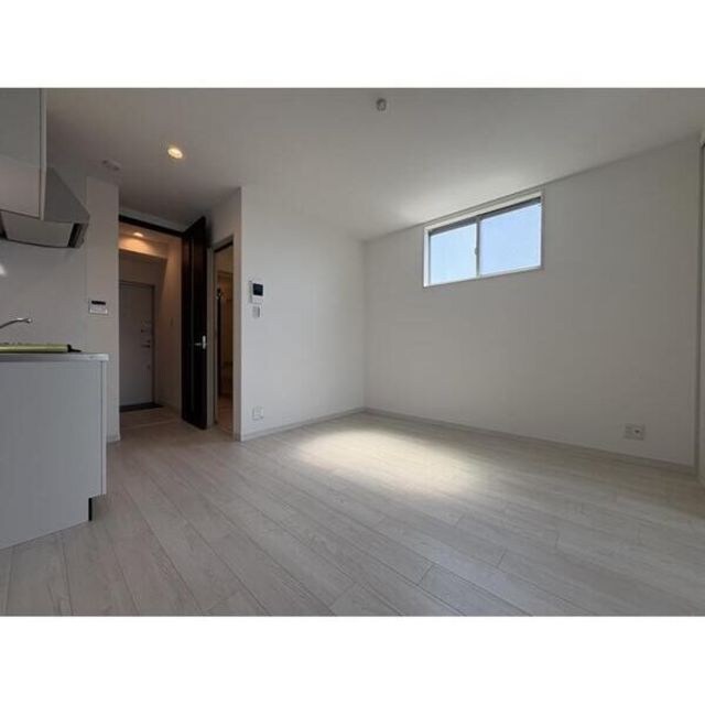 ロジェ泉佐野の物件内観写真