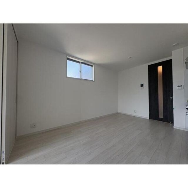 ロジェ泉佐野の物件内観写真