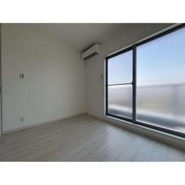 ロジェ泉佐野の物件内観写真