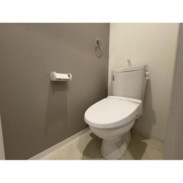 ロジェ泉佐野の物件内観写真