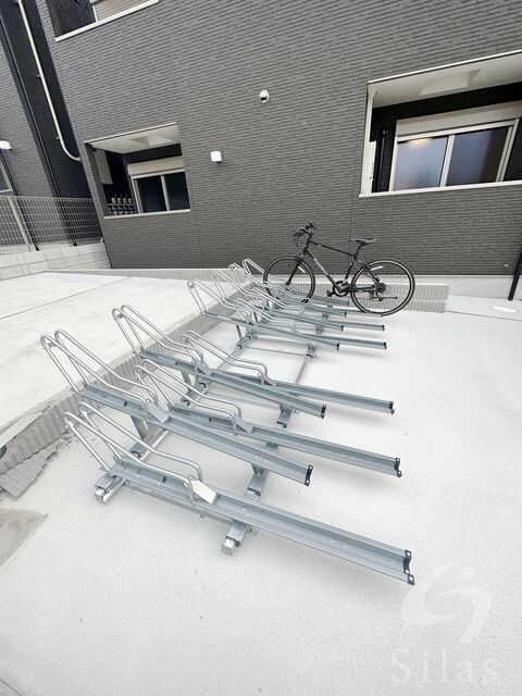 F+style狭山・池尻中2号館の物件外観写真