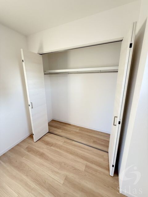 オガールコートナカモズの物件内観写真