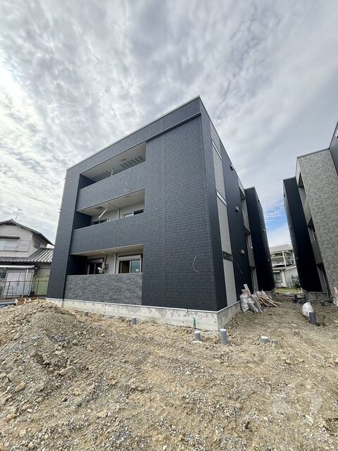 グランメゾンゆずり葉Ⅰ番館の物件外観写真