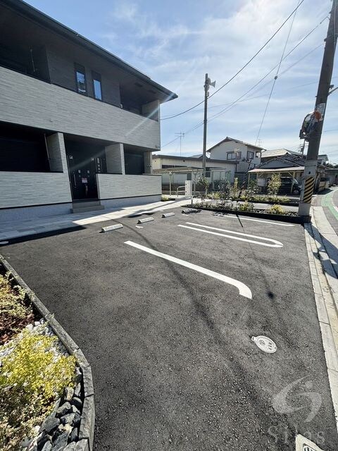 エヌ　プラスの物件外観写真