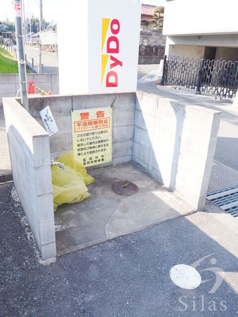 サンシティリーブハイムの物件外観写真