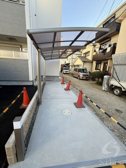 クリエオーレ初芝の物件外観写真