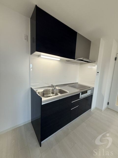 クリエオーレ初芝の物件内観写真