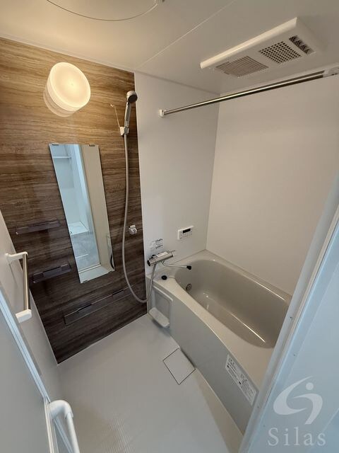 クリエオーレ初芝の物件内観写真