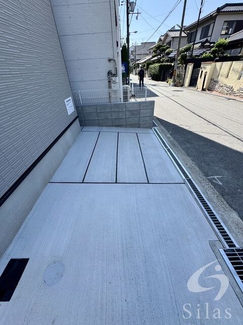 住ノ江駅 徒歩8分 1階の物件外観写真