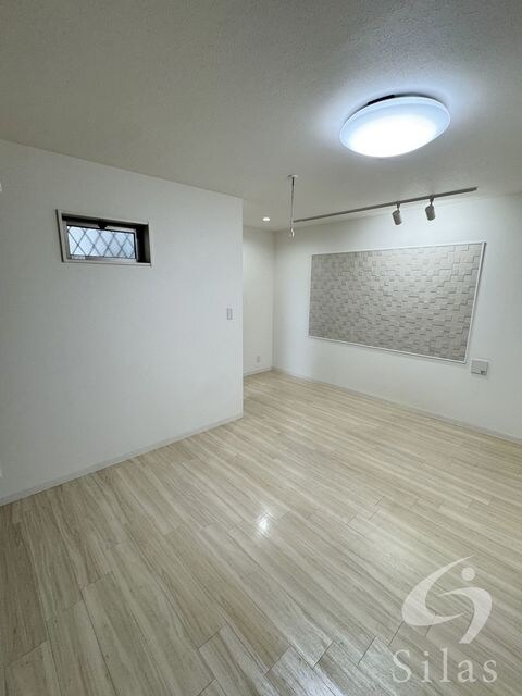 クローバーハイツ鷹合の物件内観写真