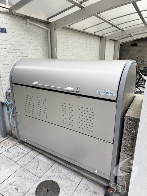 クローバーハイツ鷹合の物件外観写真