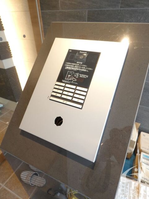 岸里駅 徒歩2分 11階の物件外観写真