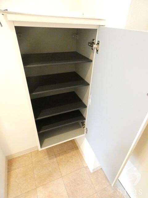 岸里駅 徒歩2分 11階の物件内観写真