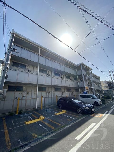 レオパレス住吉壱番館の物件外観写真