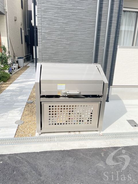 アバンティオエクラの物件外観写真