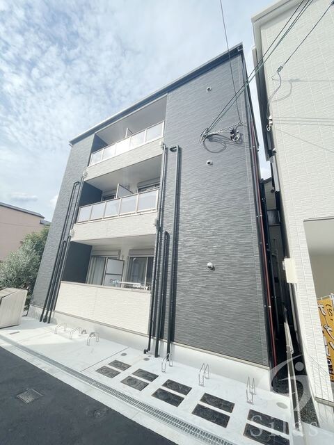 アバンティオエクラの物件外観写真