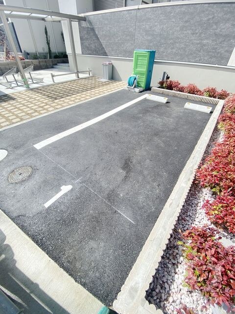 鳳駅 徒歩8分 1階の物件外観写真