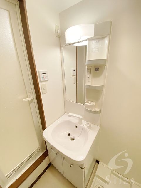 初芝駅 徒歩4分 2階の物件内観写真